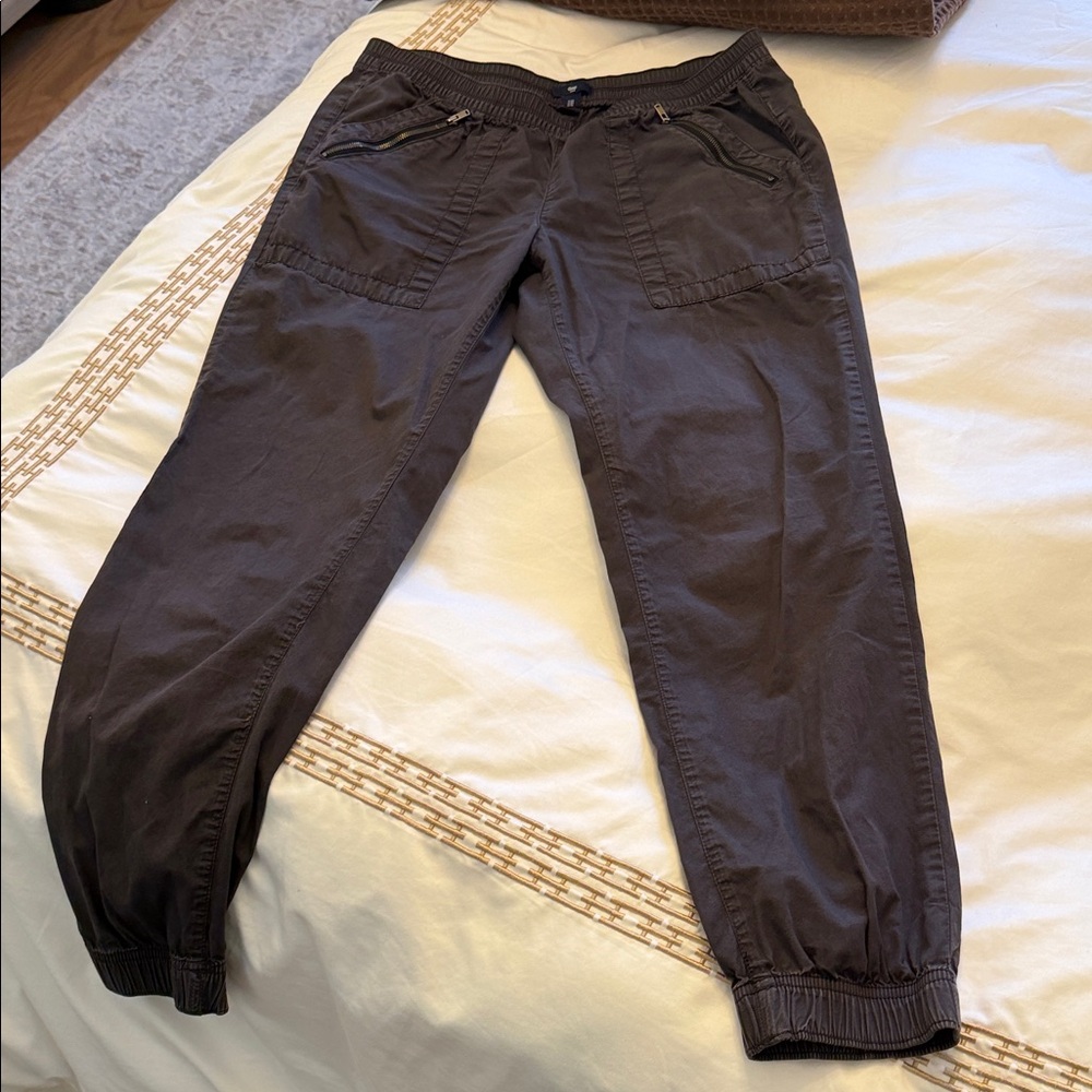 GAP Women's Dark Brown Elastic Cuff Joggers